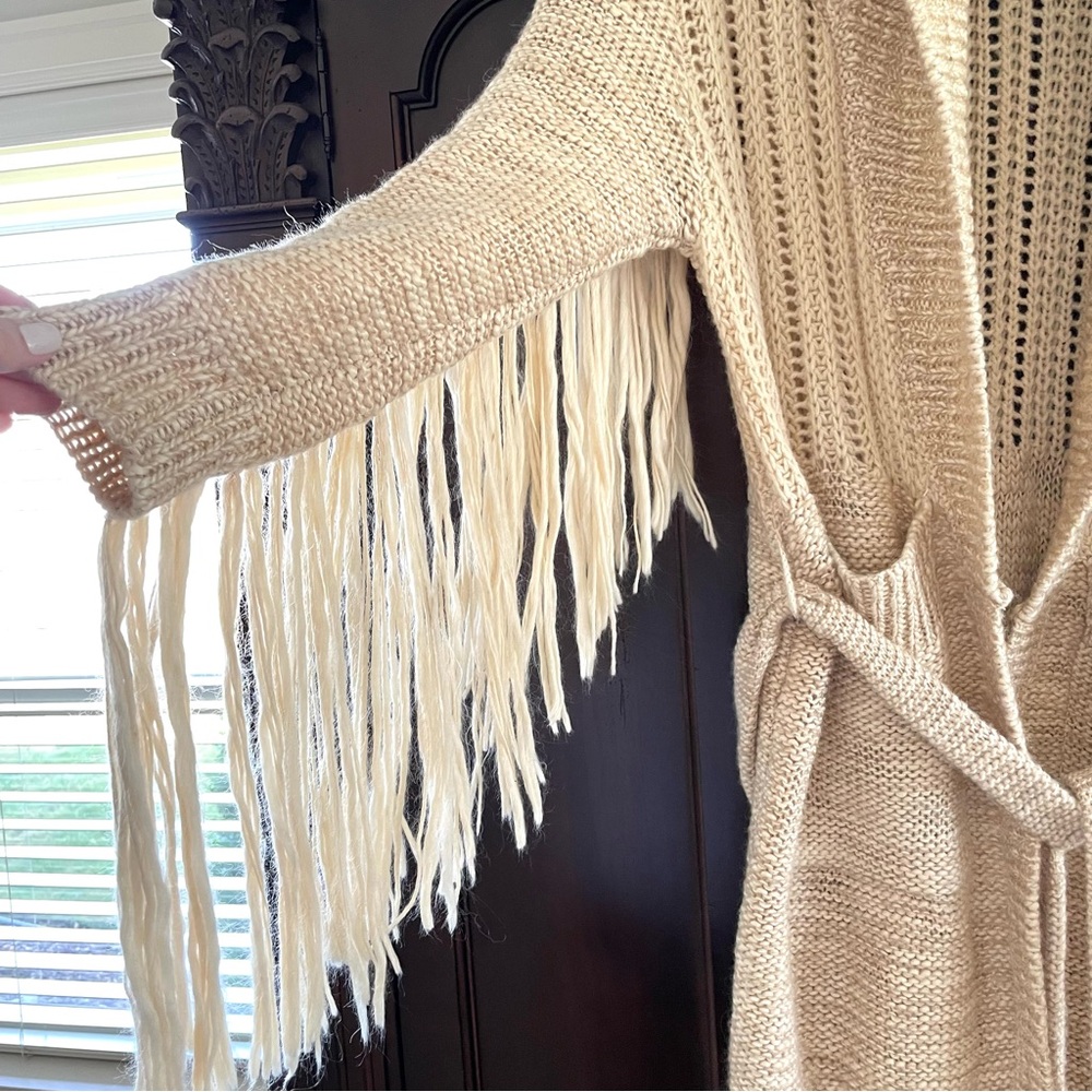 SPELL & The Gypsy Cozy Corner Cardigan Fringe Sleeve Open Front Boho Beachy S/M - Picture 7 of 16